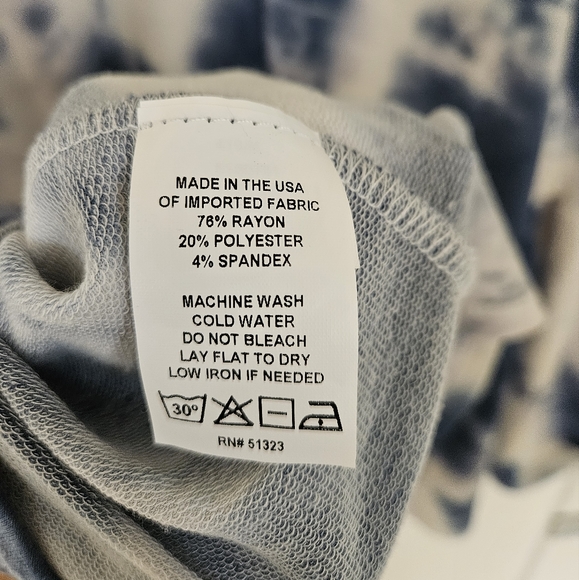 1.STATE Tie Dye T-Shirt Dress - Picture 7 of 8